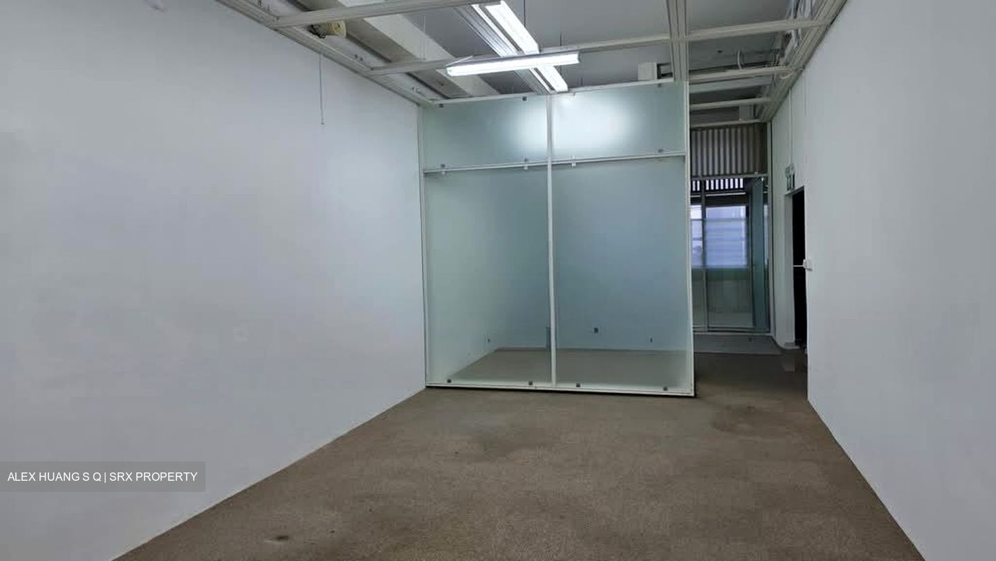 T-space (D18), Factory #551310081
